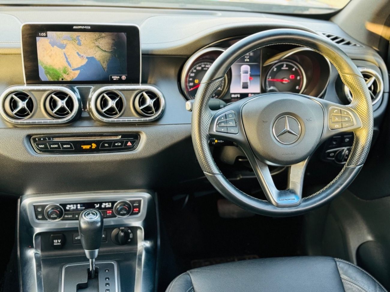 Mercedes-Benz X 250 d Mercedes pickup RHD