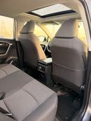 تويوتا راف ٤ XLE 4x4 Drive Full option/ sunroof, push start
