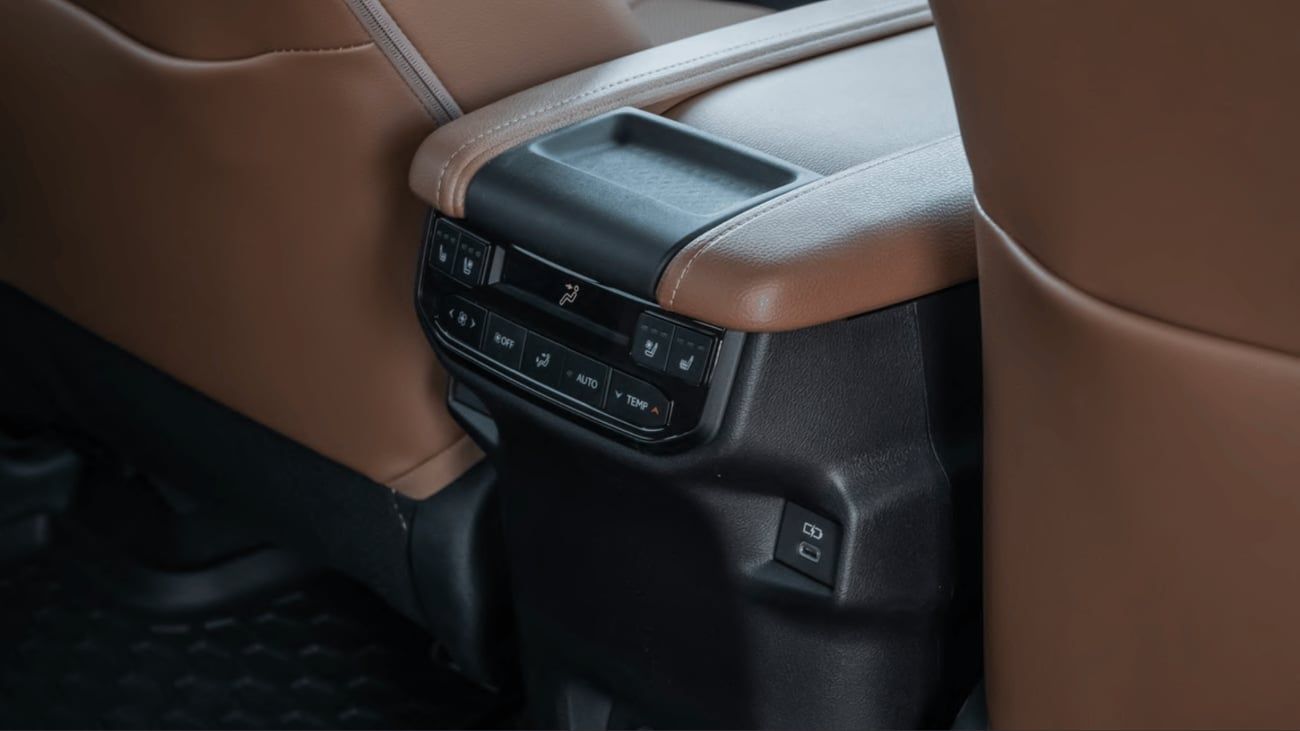 Toyota Grand Highlander GRAND HIGHLANDER PLATINUM HybridMax Full Option 2026
