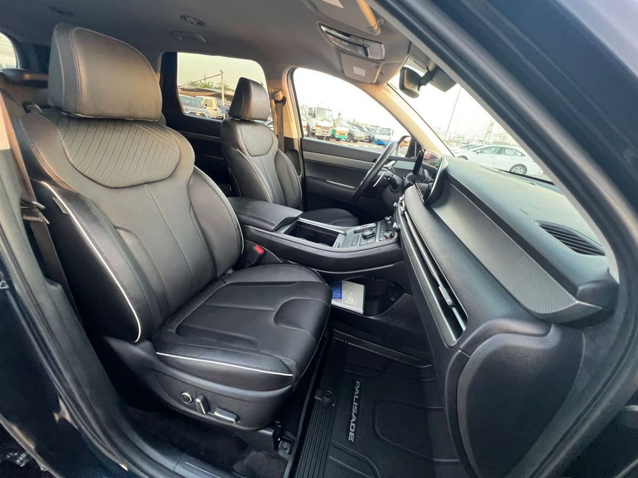 Hyundai Palisade 2024 Hyundai Palisade Sel - 3.8L V6 - Auto Trunk - Leather & Electric Seats - Key Engine Start Optio