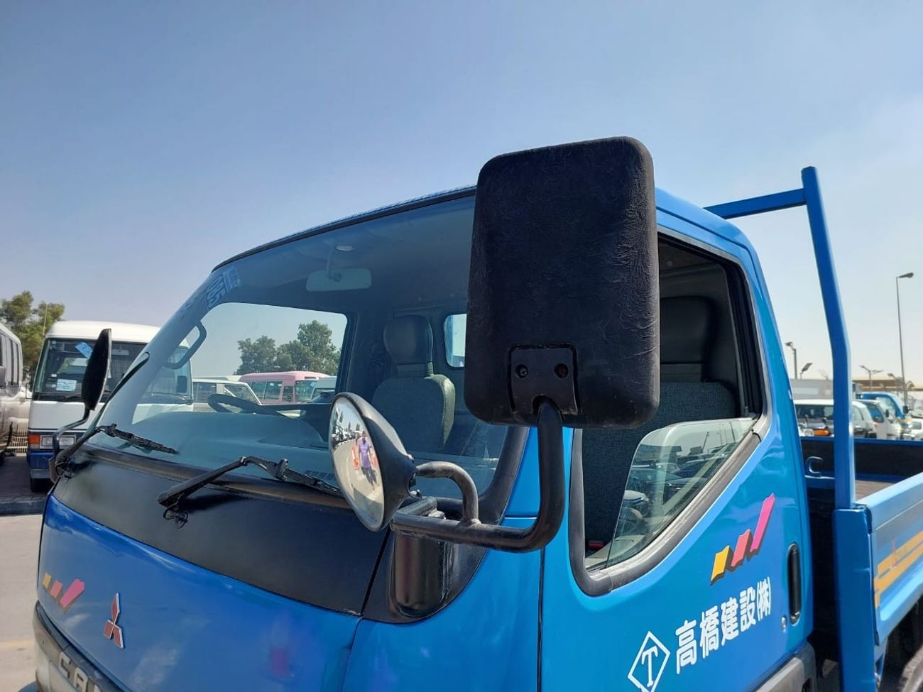 ميتسوبيشي فوسو كانتير MITSUBISHI CANTER TRUCK RHD 1997  MODEL 4.5 L DIESEL MANUAL(PM23164)