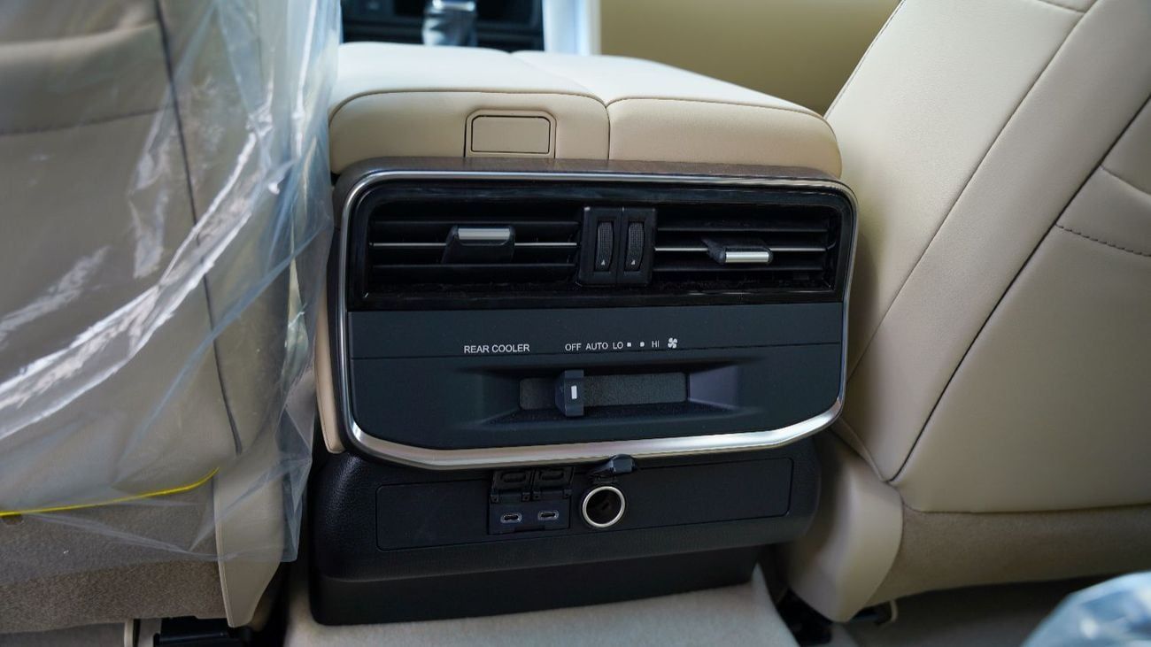 Toyota Land Cruiser GXR 3.5