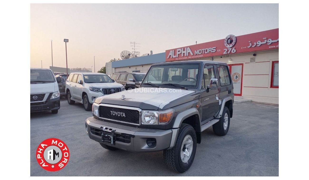Toyota Land Cruiser 70 4.0L V6 2doors (Winch + Alloy Wheels)