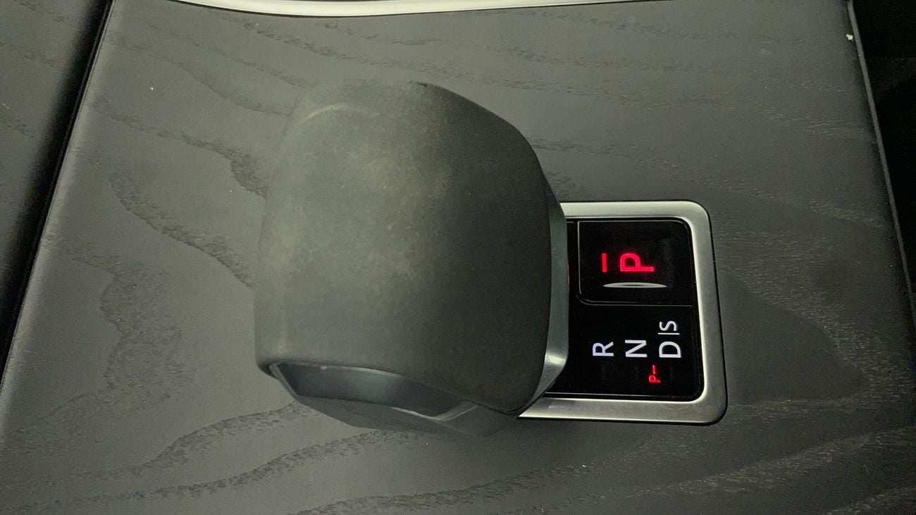 لاند روفر رانج روفر إيفوك P 200 DYNAMIC SE 2 | بدون دفعة مقدمة | اختبار القيادة في المنزل