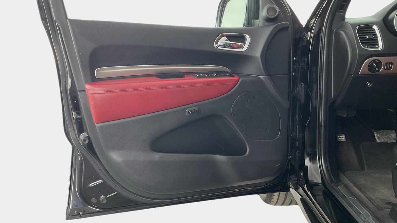 دودج دورانجو 5.7 AUTO 4WD R/T | شامل الضمان | 0 ﺪﻔﻋﺓ ﺃﻮﻟﻯ