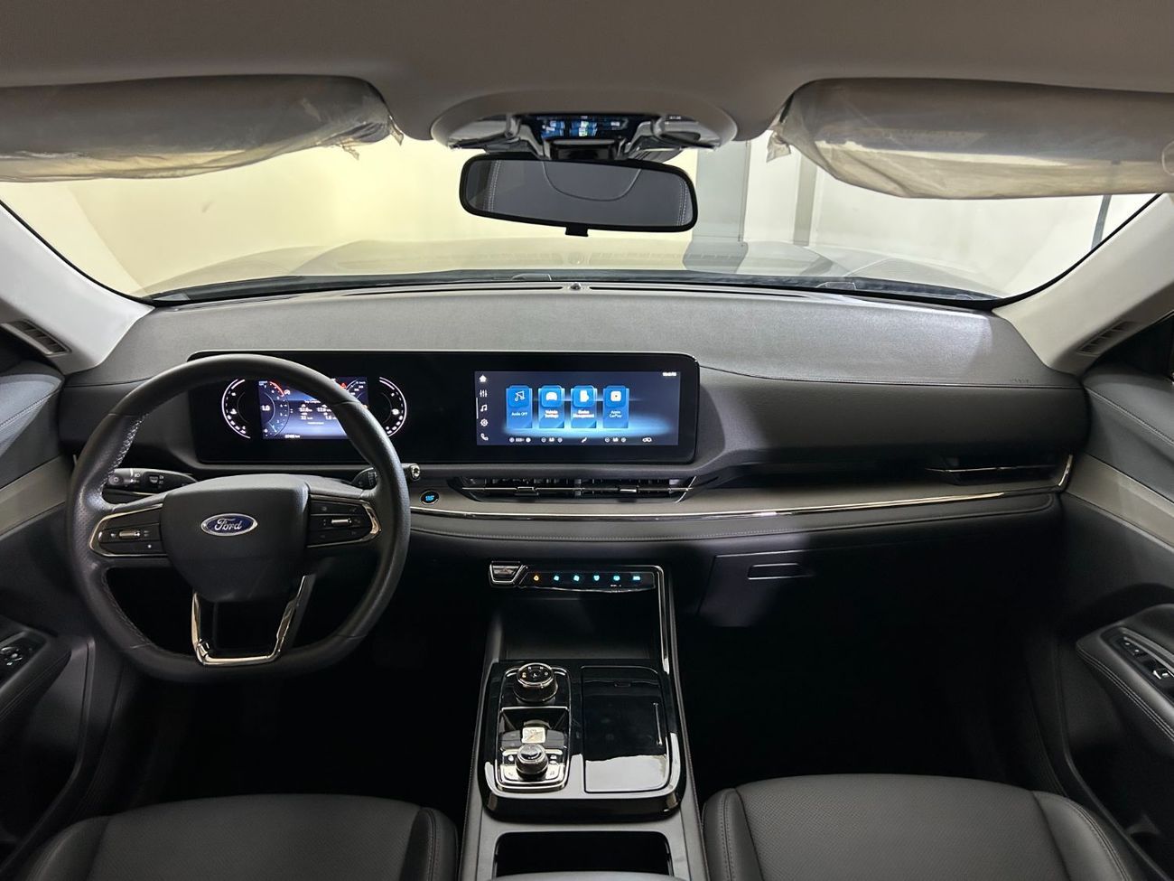 Ford Territory Trend TER2125 / FREE Insurance + Registration / AL TAYER MOTORS / AL QOUZ SHOWROOM