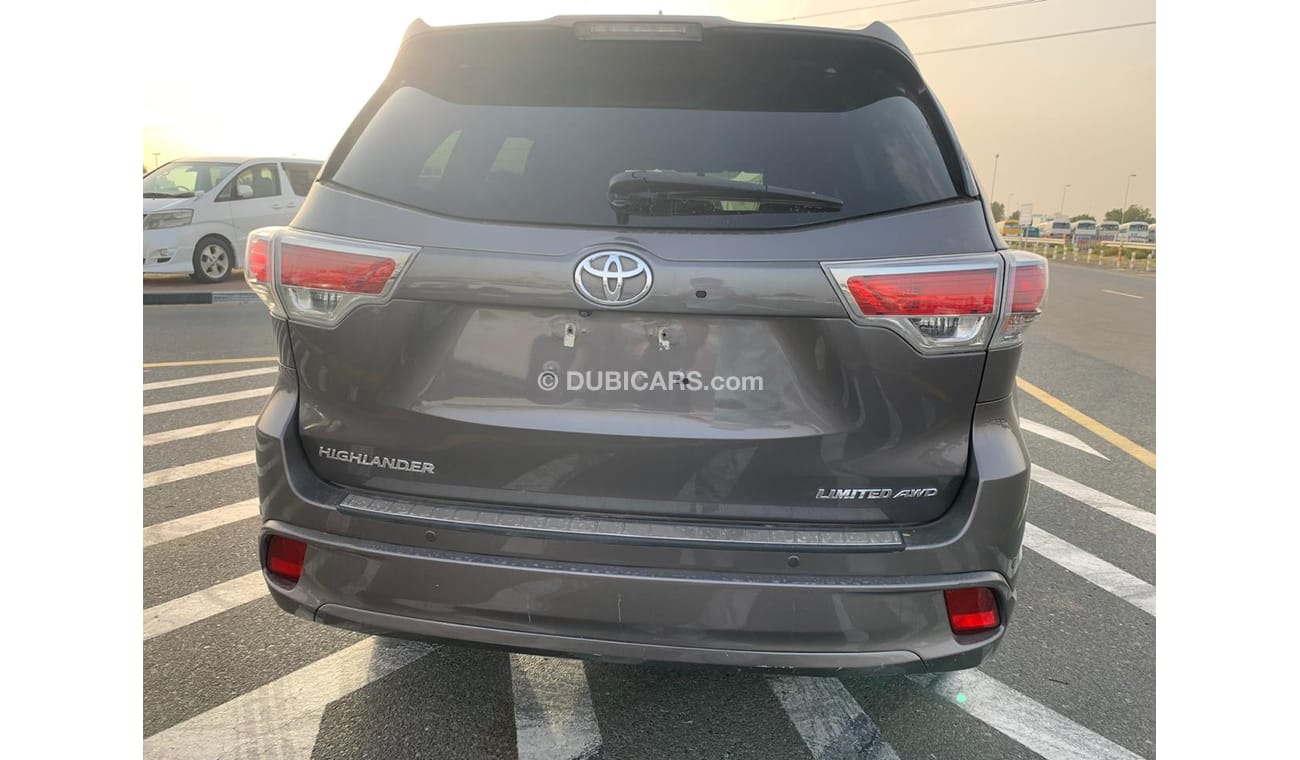 Toyota Highlander LIMITED AWD 3.5L V6 2016 AMERICAN SPECIFICATION