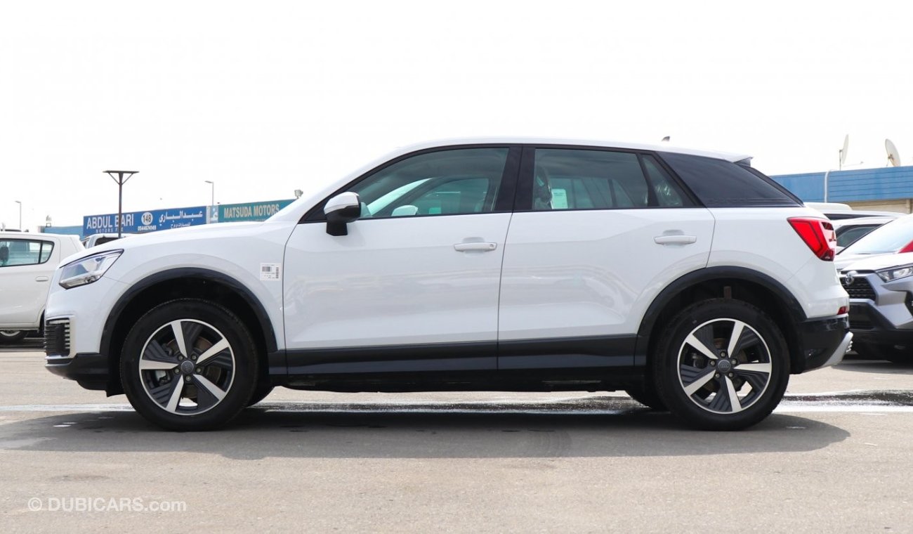 Audi Q2 L 30 e-tron