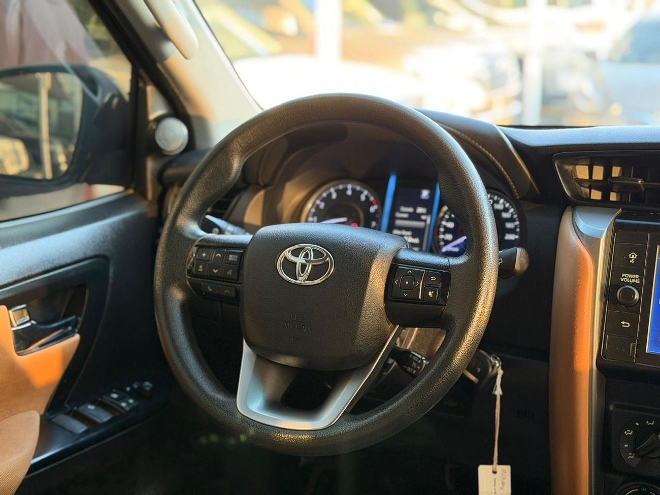 تويوتا فورتونر EXR 2.7L (164 HP)