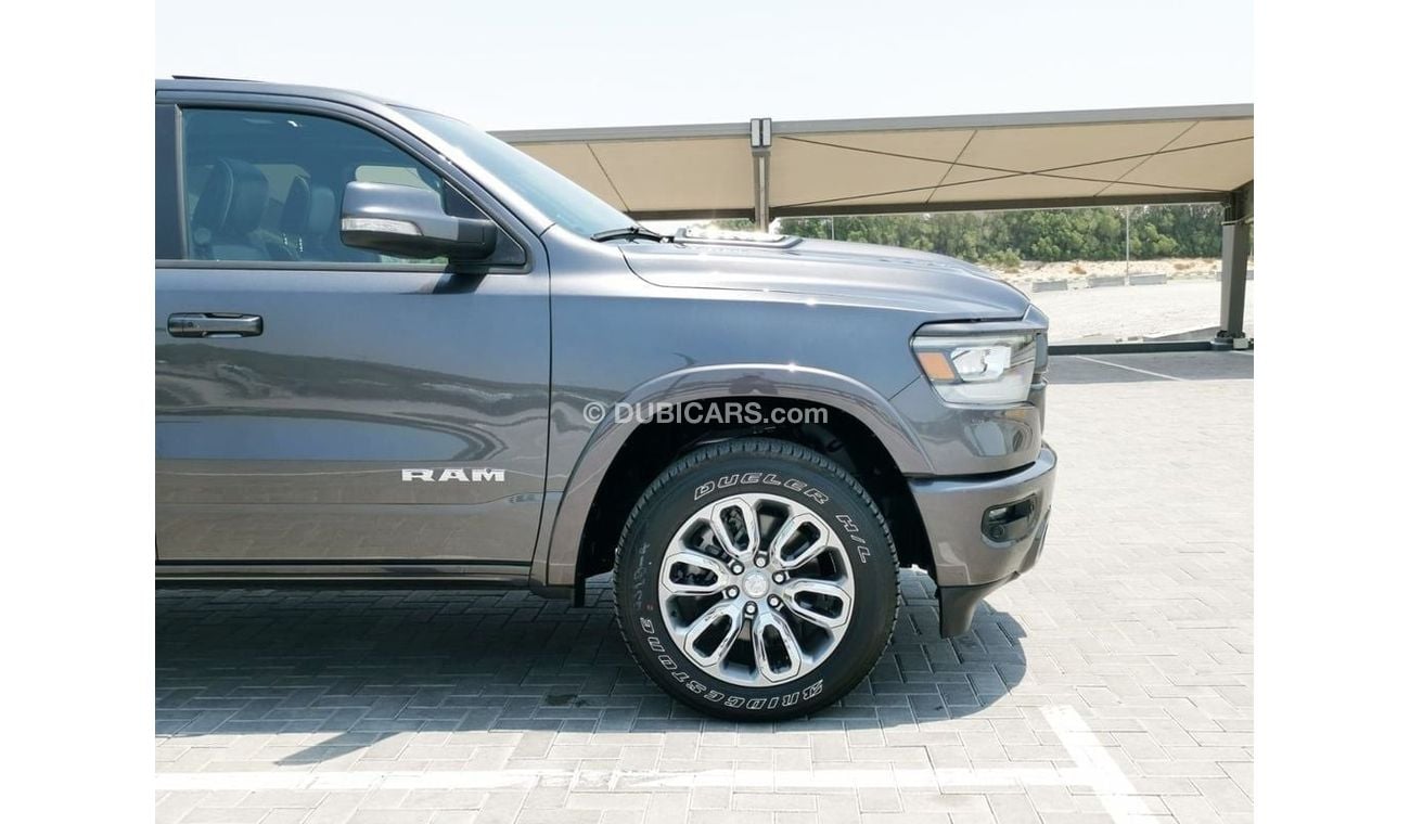 RAM 1500 Dodge RAM Laramie - 2022 - Grey