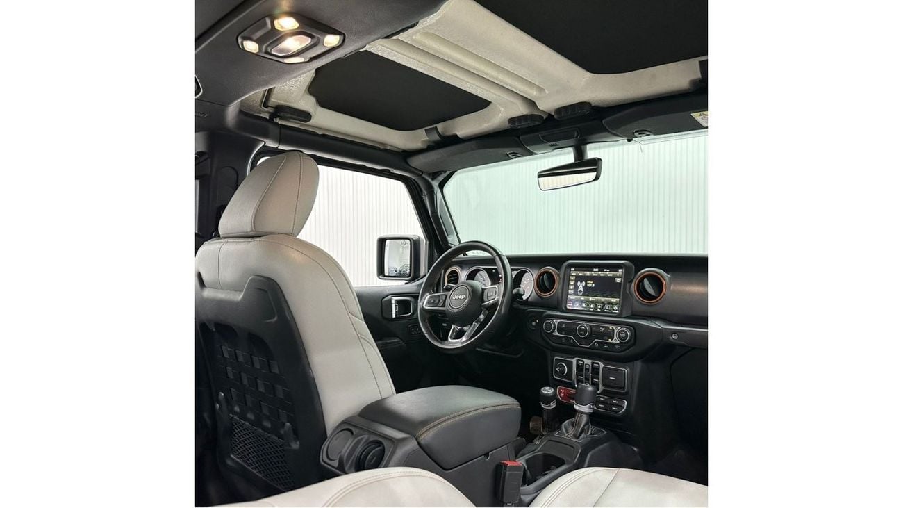 جيب جلادياتور 2022 Jeep Gladiator Sand Runner, November 2027 Jeep Warranty, Full Jeep Service History, GCC