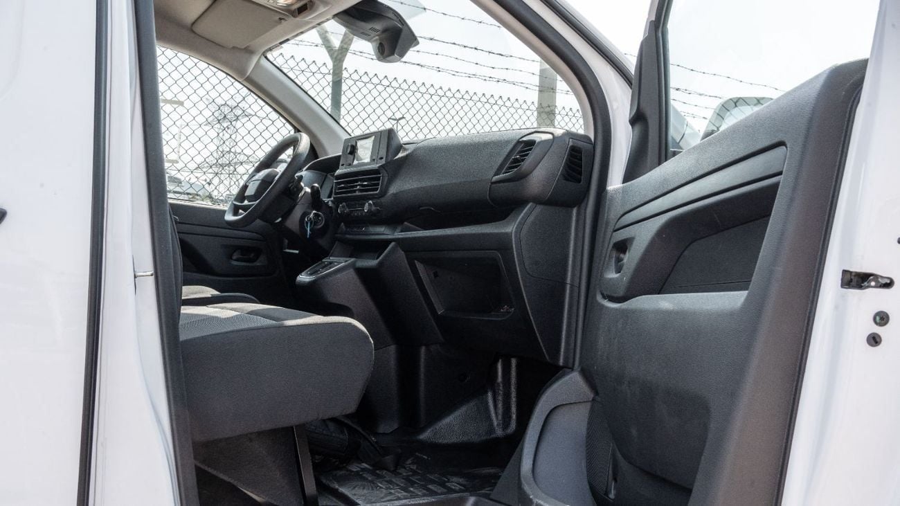 سيتروين جمبي 2026 Citroen Jumpy 2.0L AT Turbo Diesel Cargo Van