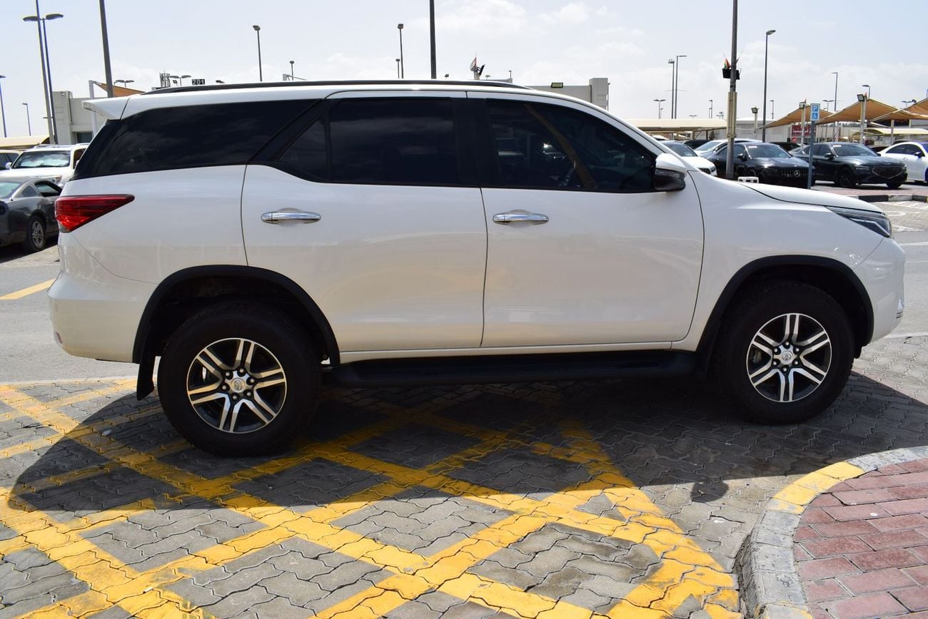 Toyota Fortuner EXR 2.7L (160 HP)