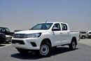 تويوتا هيلوكس Double Cabin 2.4L Diesel Pickup Manual Transmission