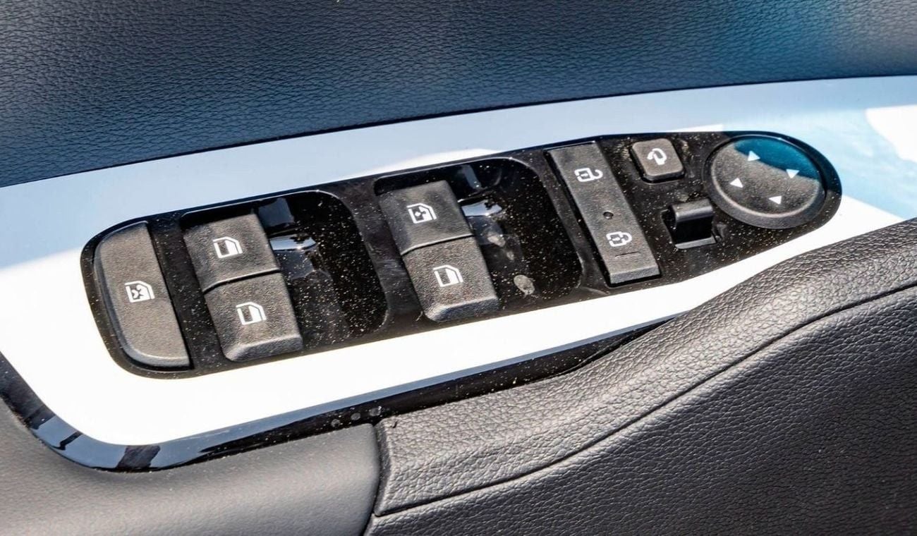 Kia Sportage 2025 Kia Sportage Full option 1.6L Petrol AT (Export price)