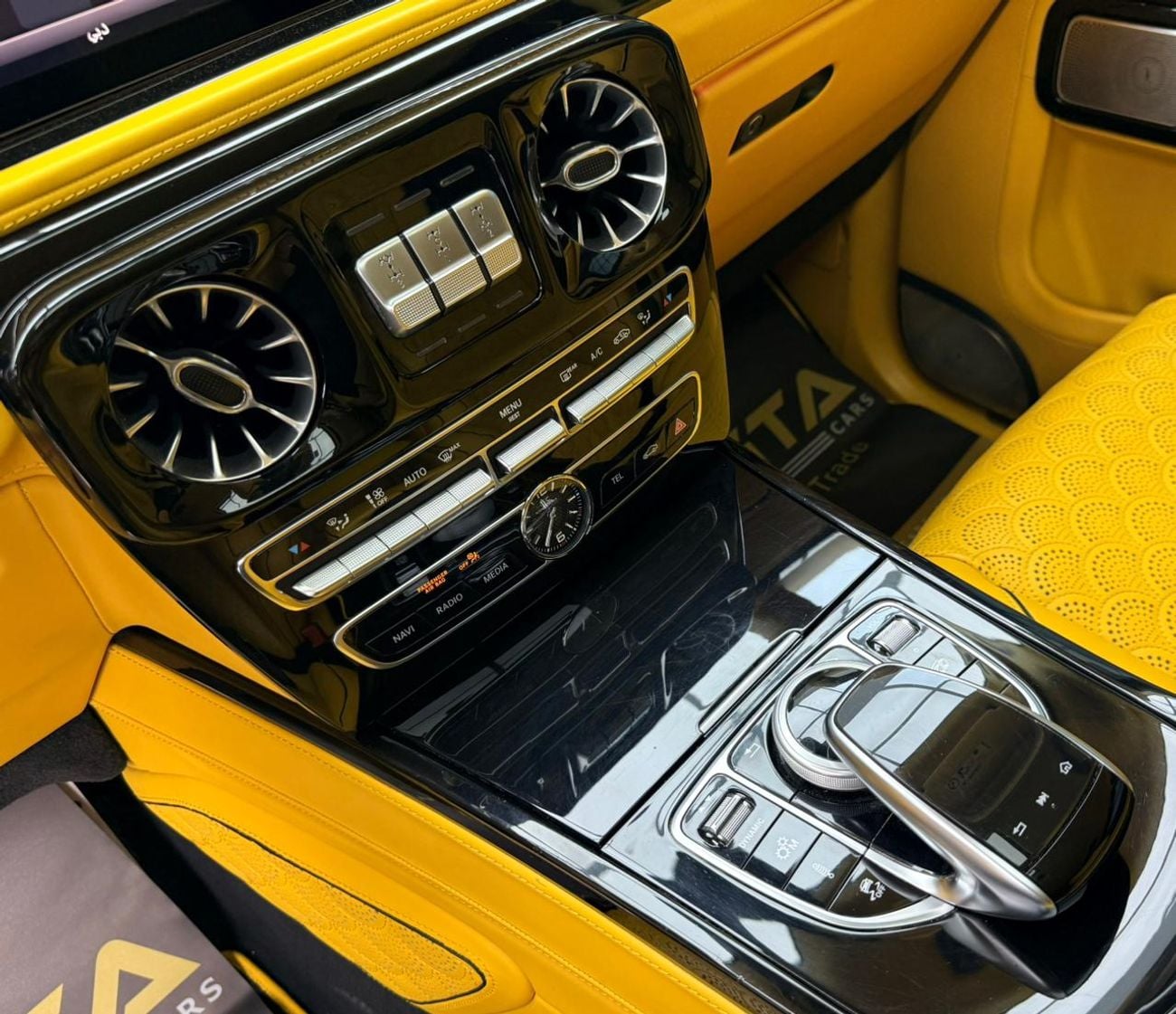 Mercedes-Benz G 63 AMG 2022 Mercedes Benz G63 AMG Brabus 900 Kit, 2027 MB Warranty, Full MB Service History, GCC