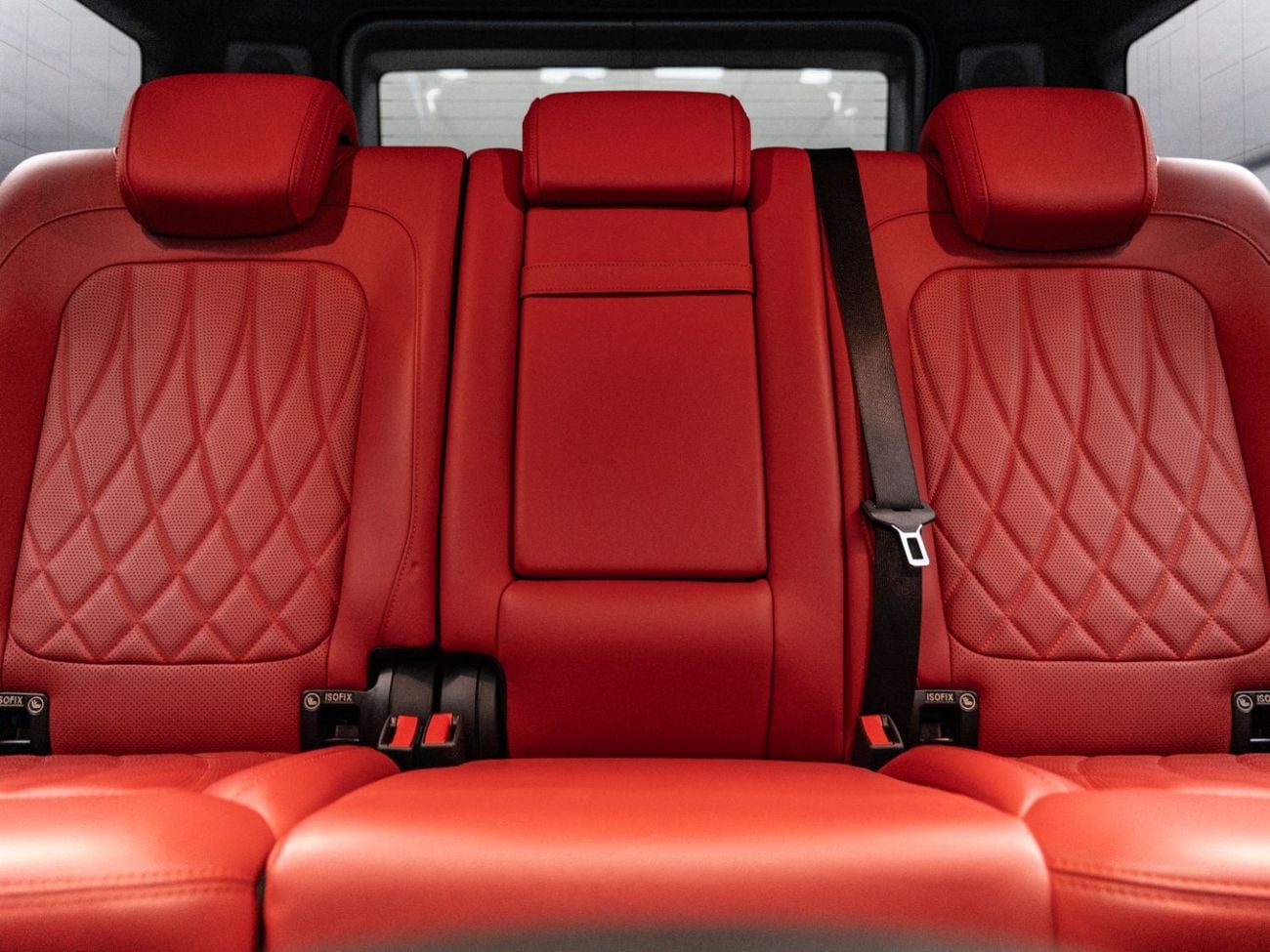 مرسيدس بنز G 63 AMG STD BUY NOW, PAY 2027 | THE BLACKLINE STANDARD | Mercedes Warranty + Service Contract, GCC