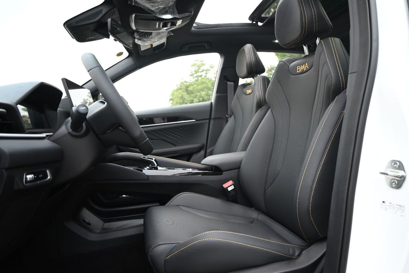 Geely Coolray GF 1.5TD EMI 1100 AED - GEELY COOLRAY GF 2025 - TOP OPTION