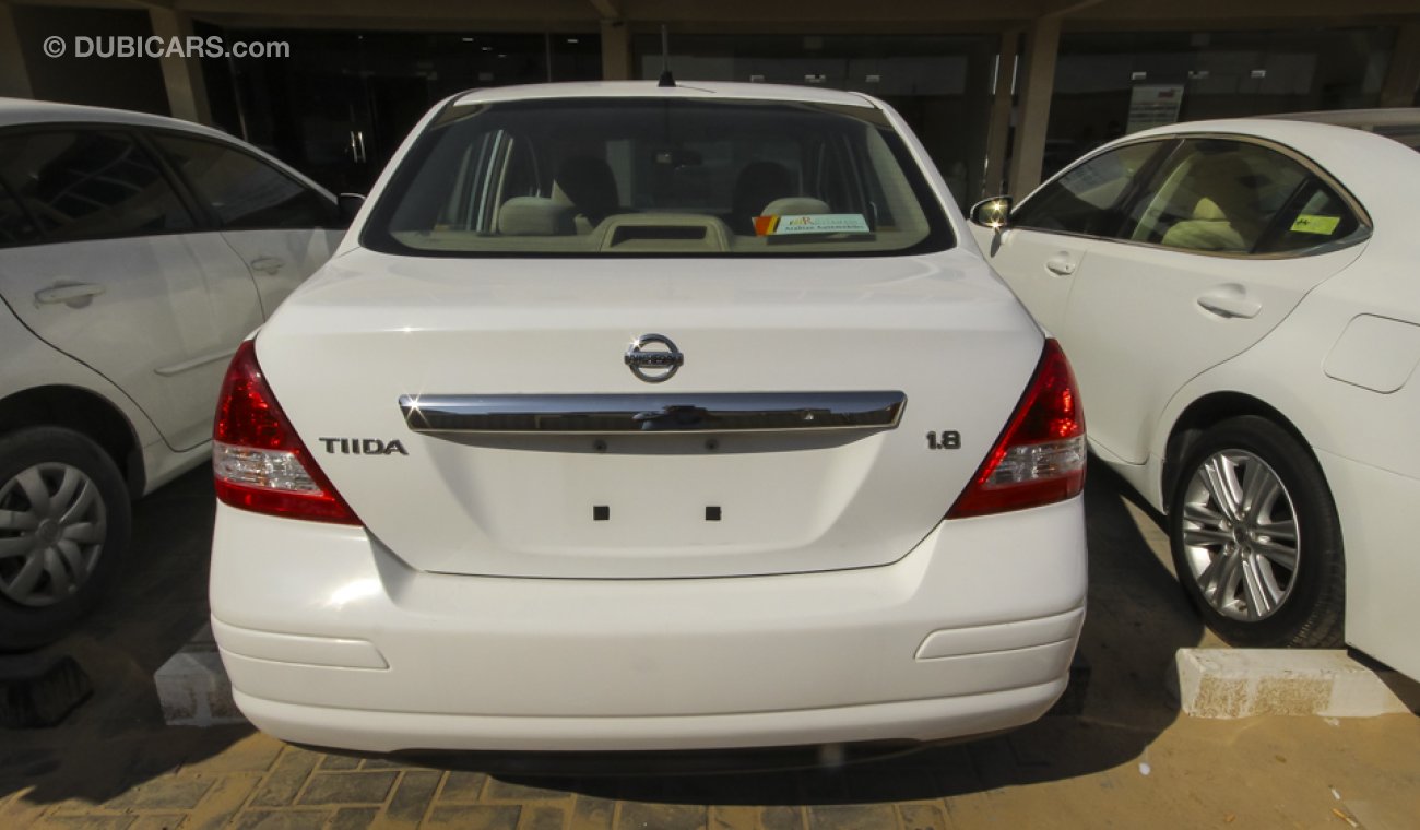 Nissan Tiida