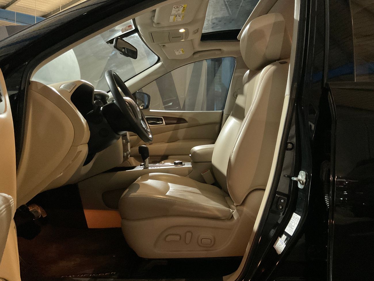 نيسان باثفايندر SL | شامل الضمان | 0 ﺪﻔﻋﺓ ﺃﻮﻟﻯ