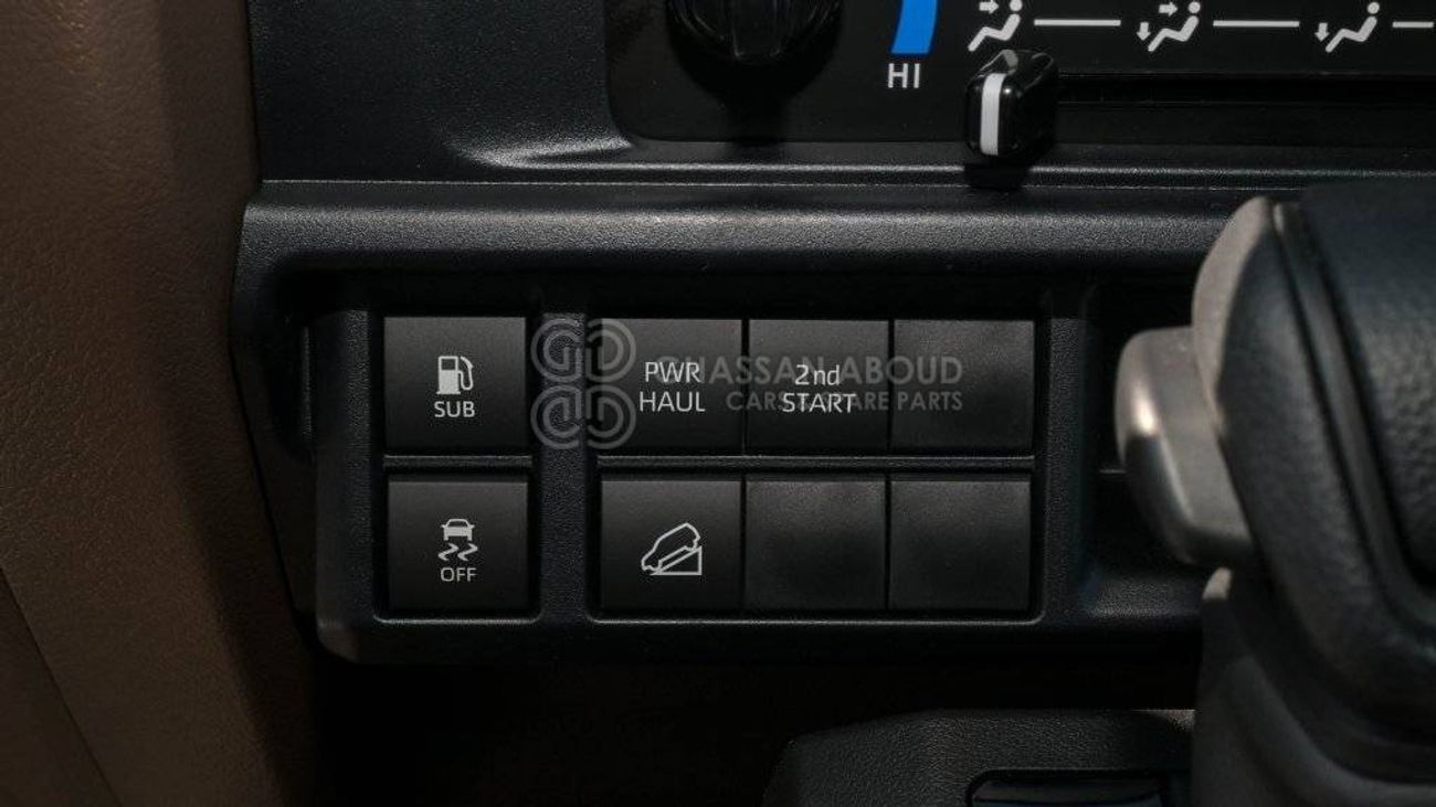 Toyota Land Cruiser Pick Up LC Single Cabin,4.0L, MY2025