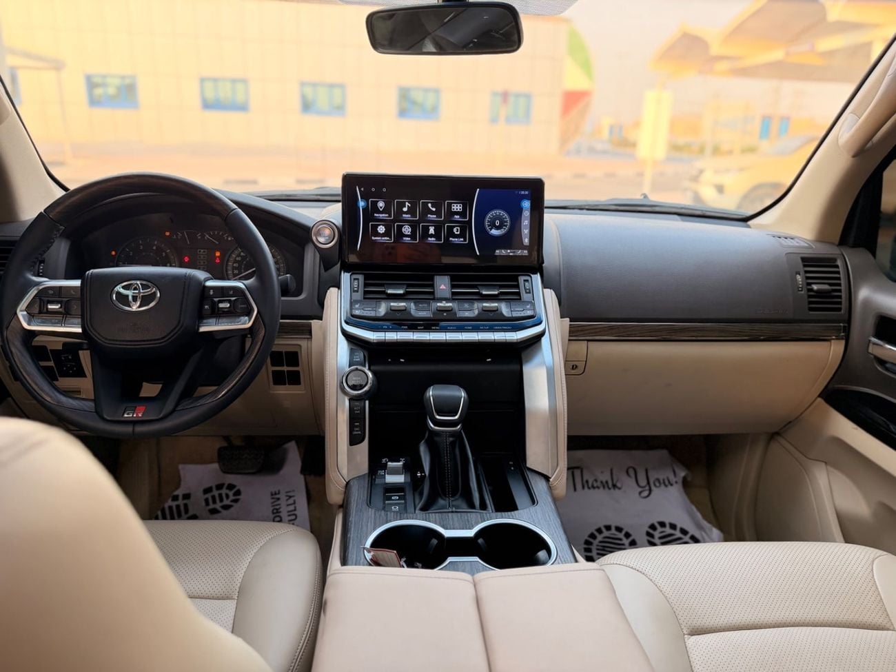 Toyota Land Cruiser VXR Toyota Landcruiser VXR 2018 Upgrade 2024 V6 Full option Petrol