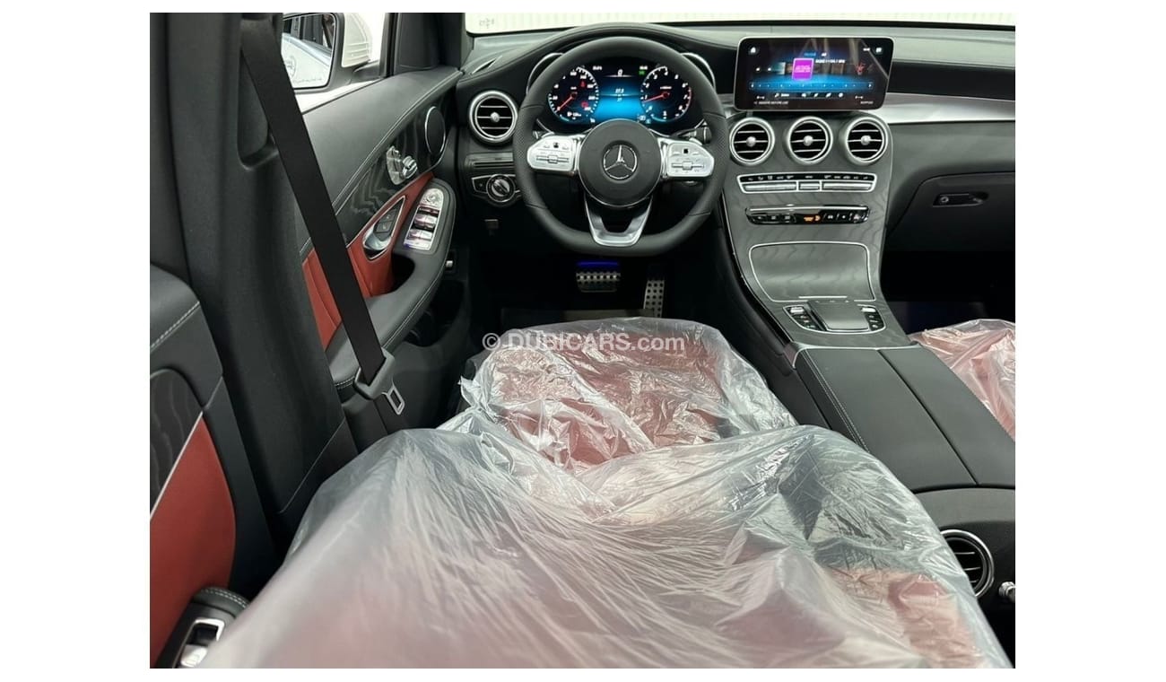Mercedes-Benz GLC 200 *Brand New* 2023 Mercedes Benz GLC200 Coupe 4MATIC, 2028 Mercedes Warranty, Full Options, GCC
