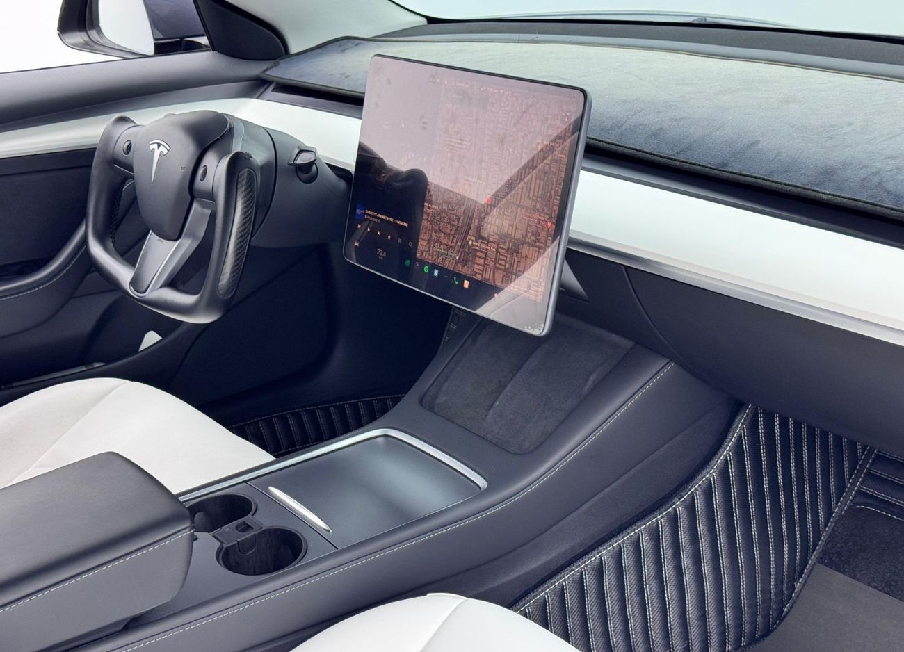 Tesla Model 3 Rear-Wheel Drive 2023 Tesla Model 3, One Year Unlimited KM Warranty ,Full Service History, GCC