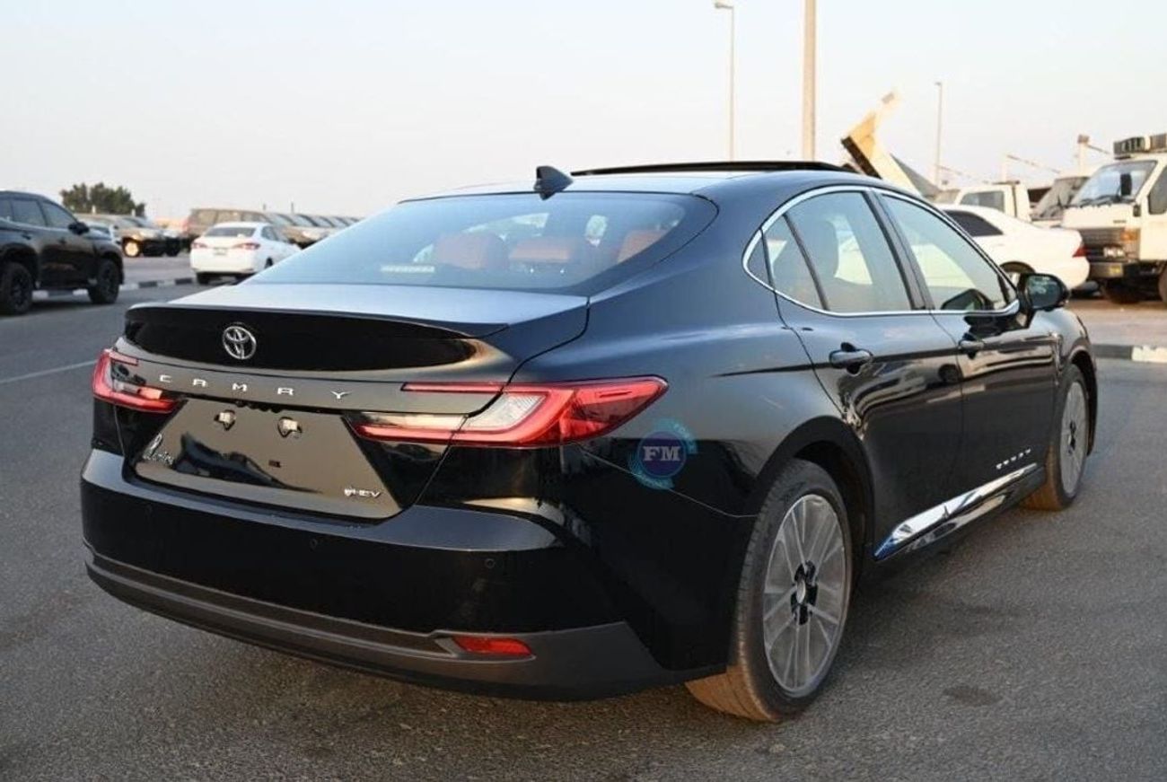 Toyota Camry Hybrid Lumiere 2.5L Petrol 5 Seater Automatic