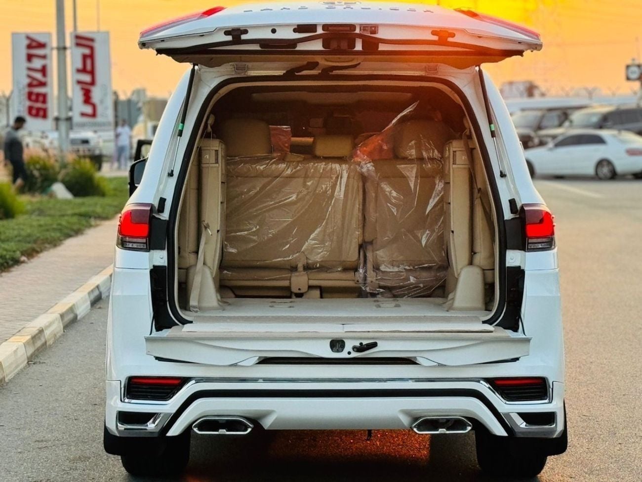 تويوتا لاند كروزر Toyota landcuriser GXR 2015 facelifte 2025 V6 Full option