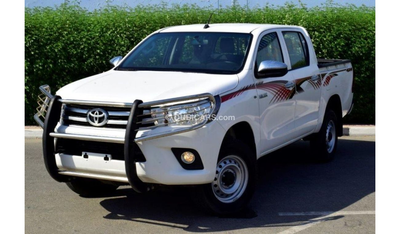 Toyota Hilux 2.4 Diesel Double Cab Pick up 2016 model with Rear camera, bedliner-towing hook - bumper