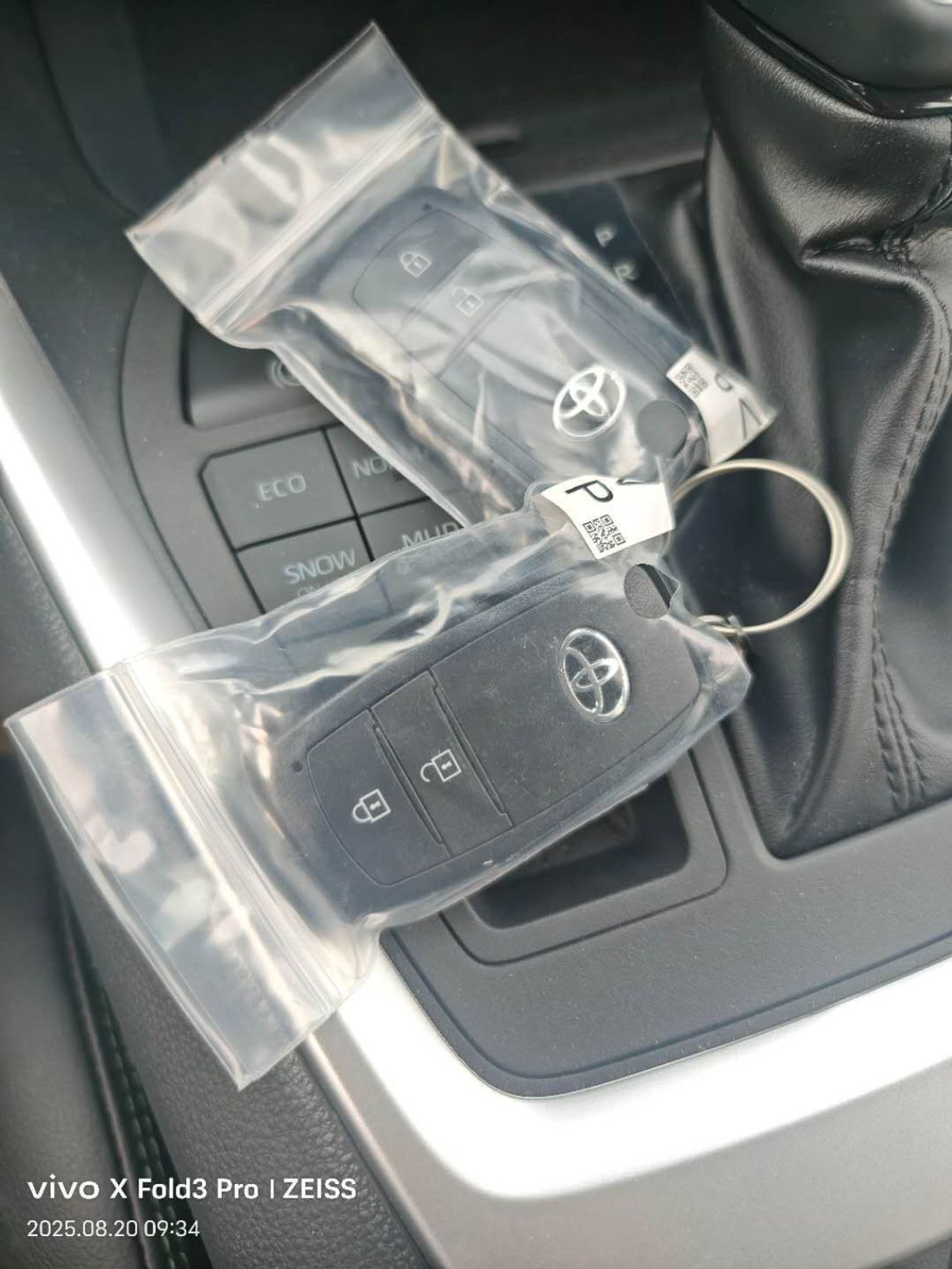 تويوتا راف ٤ 