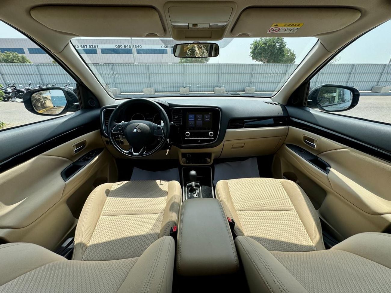 Mitsubishi Outlander GLX 865-Monthly l GCC l 4wd, Cruise, Camera l Accident Free