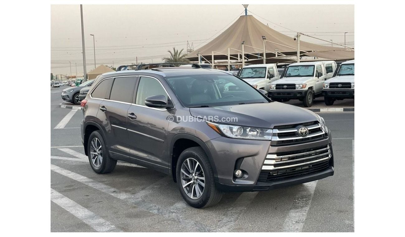 Toyota Highlander *Offer*2018 Toyota Highlander XLE AWD 4X4 Full Option / Export only