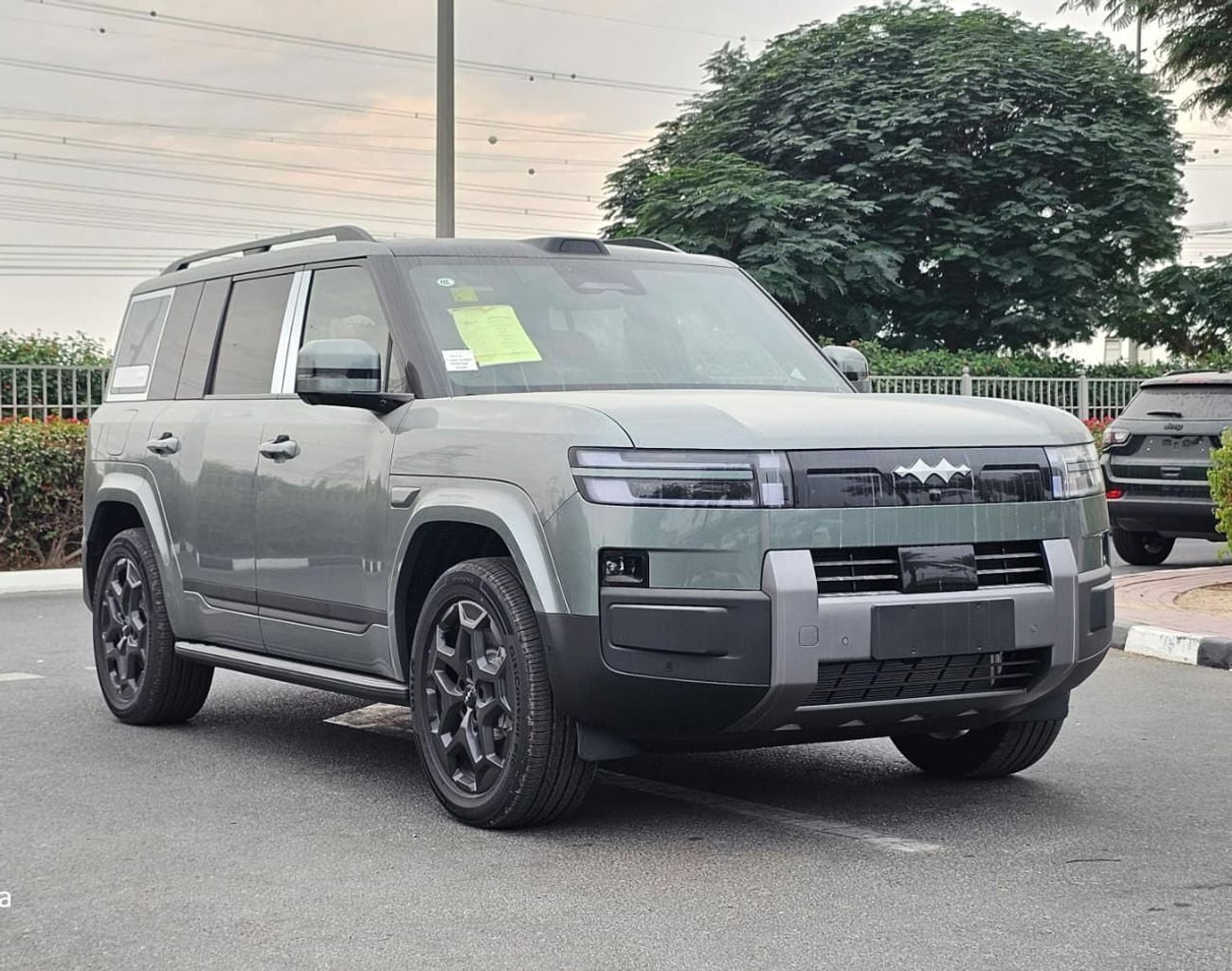 BYD Leopard Titanium 7 BYD Leopard Titanium 7 DM-i 190KM 4WD ULTRA EDITION | SMART DRIVING | 2025 5 YEARS EVS WARRANTY