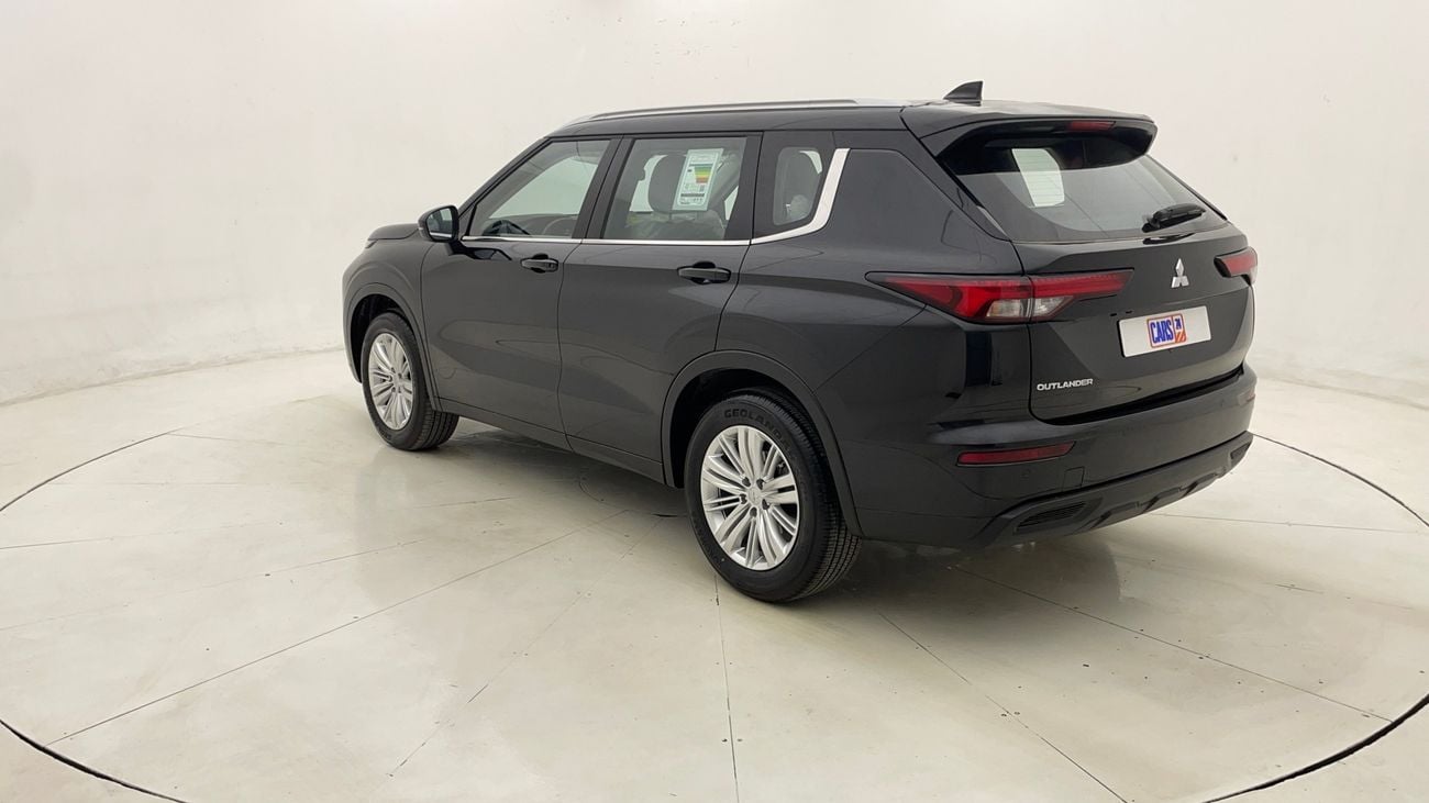 Mitsubishi Outlander MIDLINE WITH SUNROOF 2.5 | Zero Down Payment | Home Test Drive