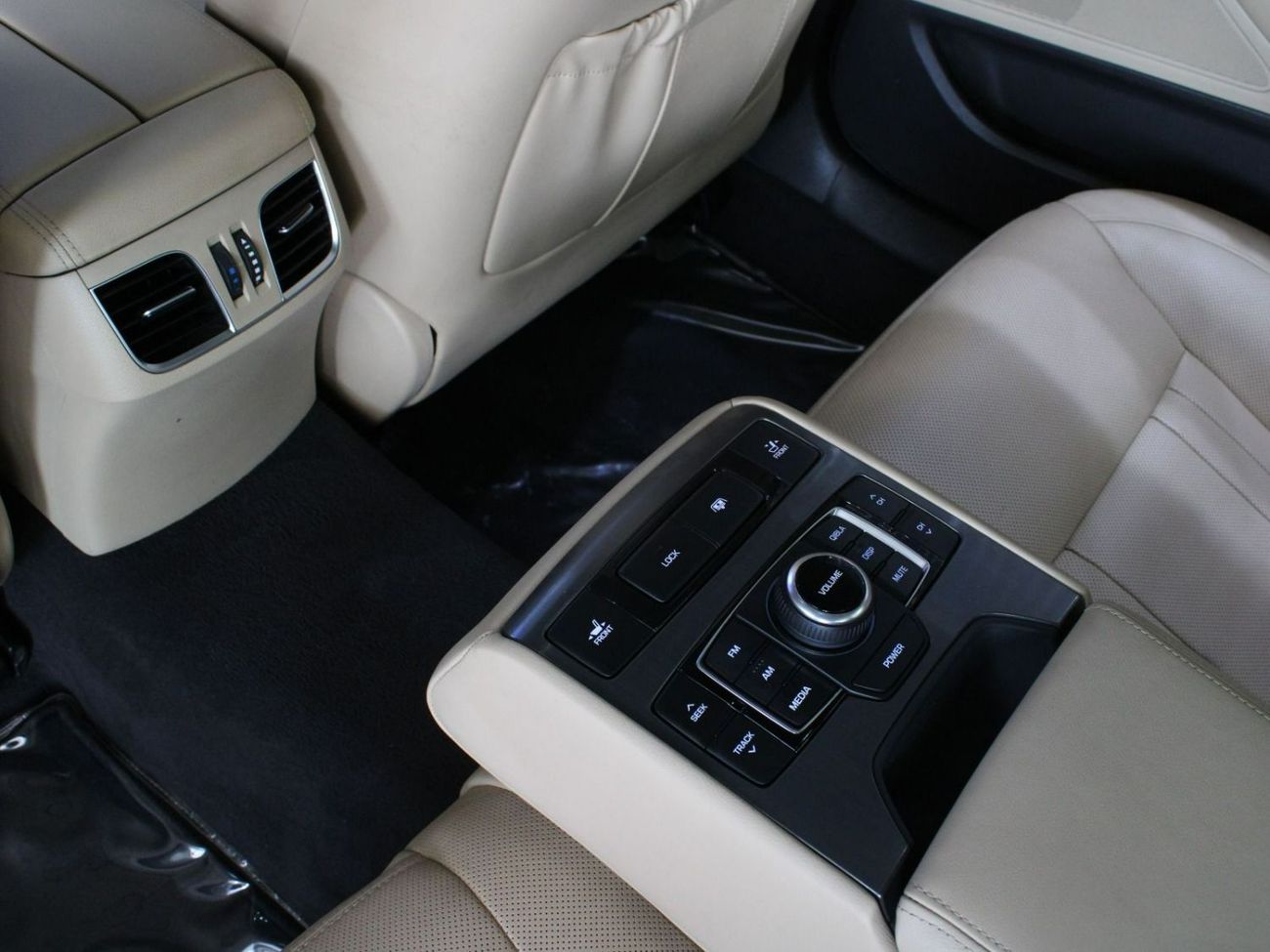 Hyundai Genesis Platinum 3.8L