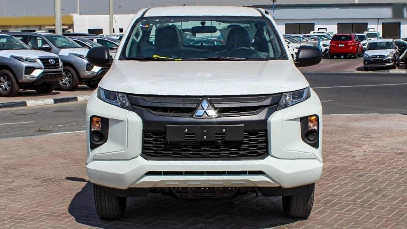 ميتسوبيشي L200 Mitsubishi/L200 D DC 4WD/L2G37 2.5L GL 6 SEATS DID MT ( export only )