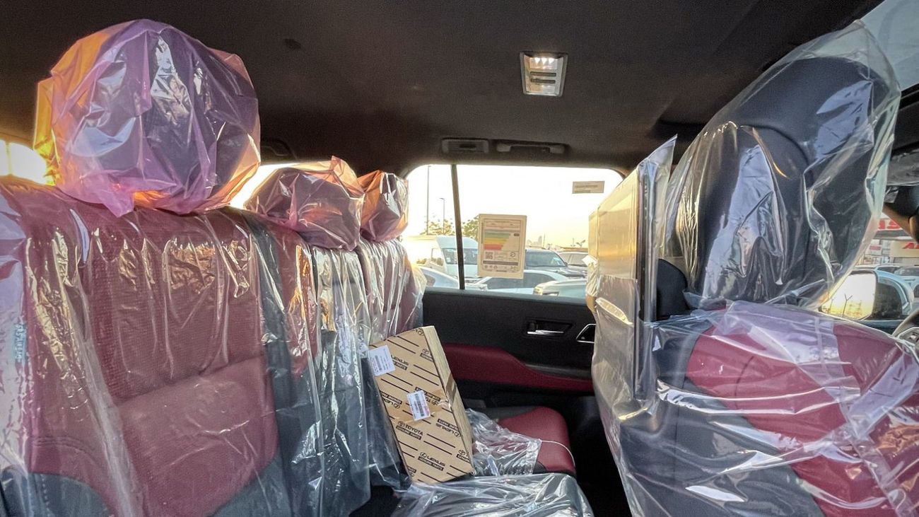 Toyota Land Cruiser VXR V6 3.3L Diesel 2025YM