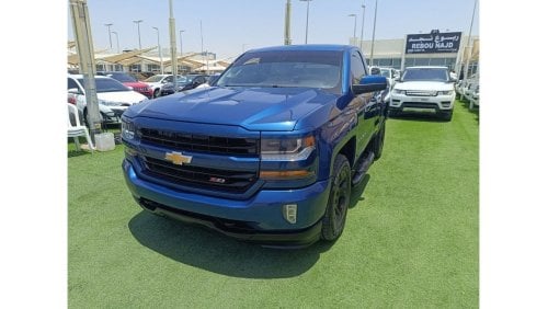 Chevrolet Silverado LT Z71 the car is in excellent condition clean inside and out not painted