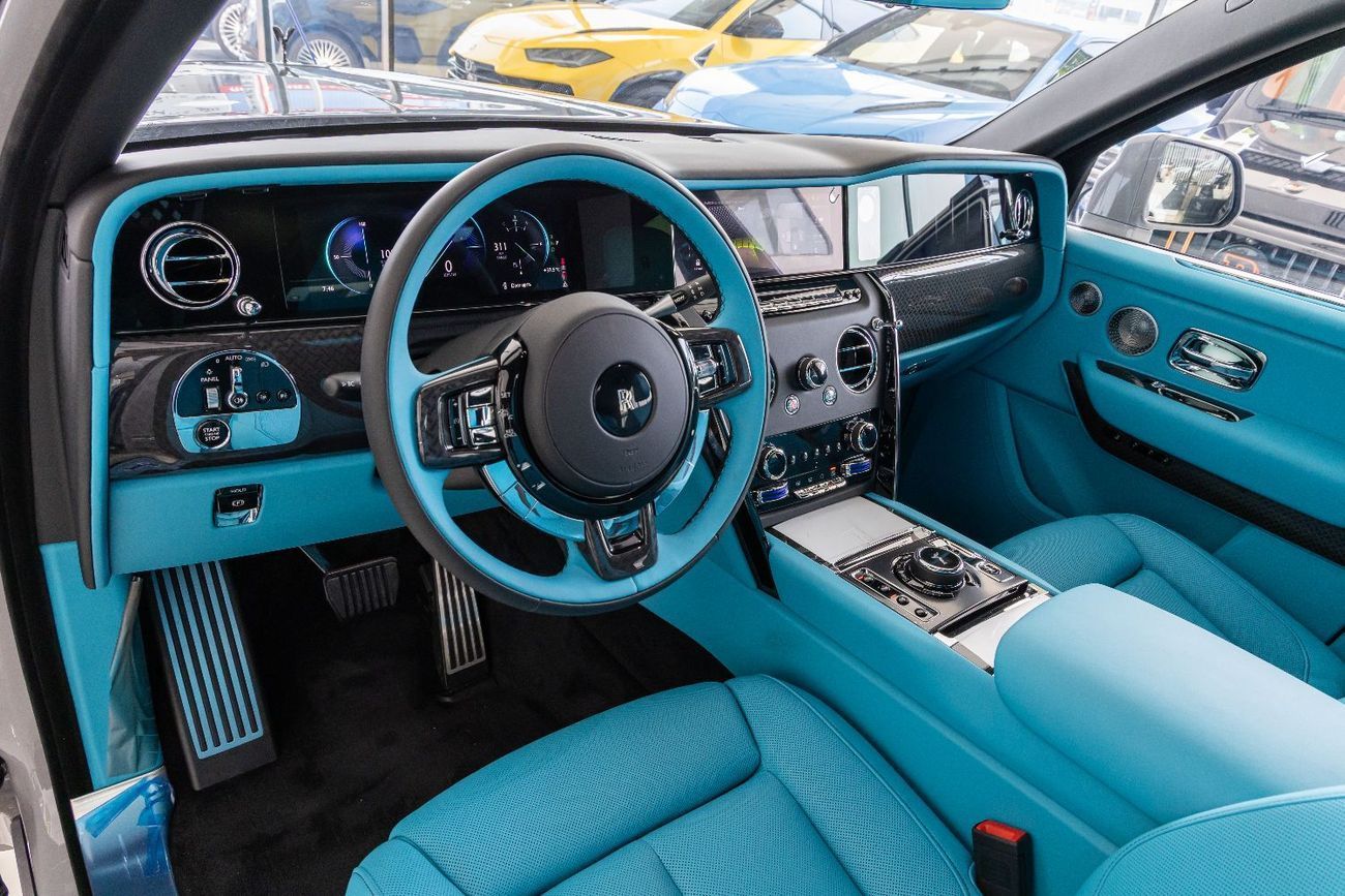 رولز رويس كولينان Rolls Royce Cullinan Black Badge | 2025