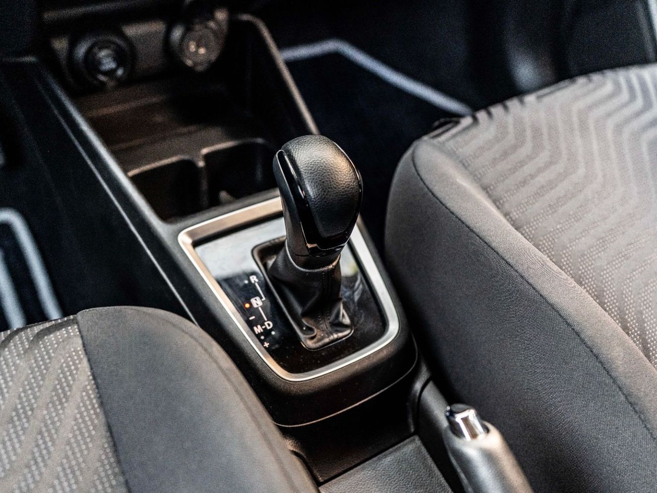 سوزوكي سويفت GL 1.2L