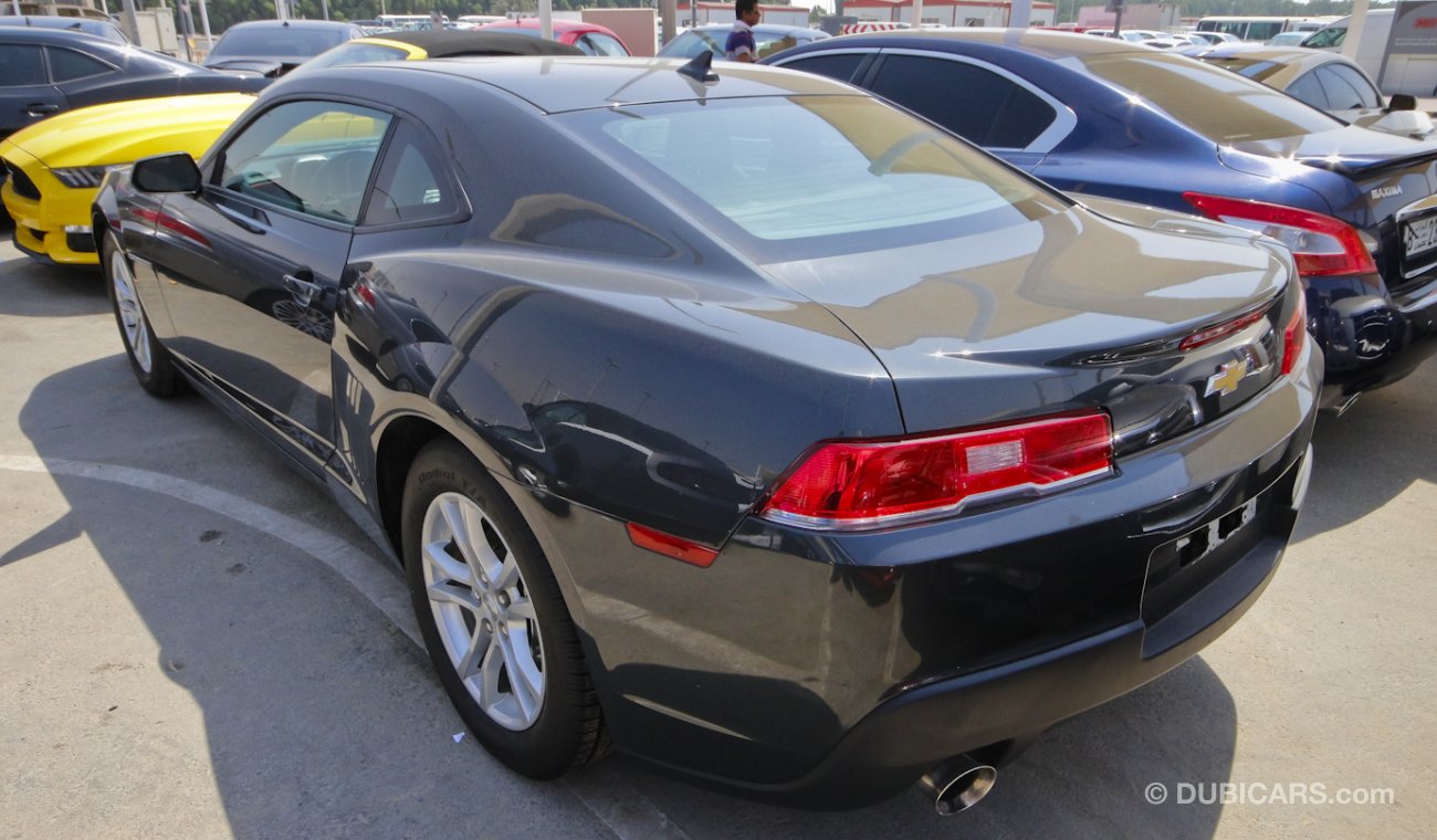 Chevrolet Camaro RS