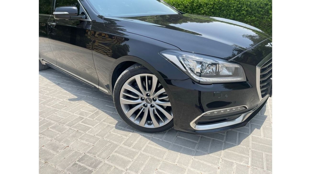 Genesis G80 Royal