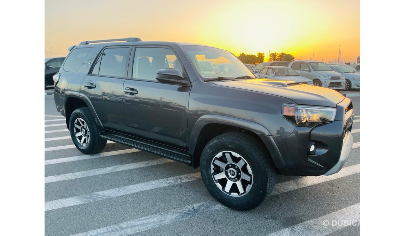 تويوتا 4Runner 2021 Toyota 4Runner TRD OFF ROAD Push button and Leather seats