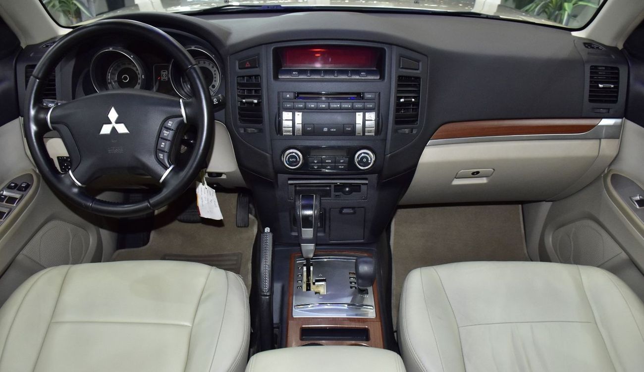 ميتسوبيشي باجيرو EXCELLENT DEAL for our Mitsubishi Pajero GLS ( 2008 Model ) in Golden Color GCC Specs