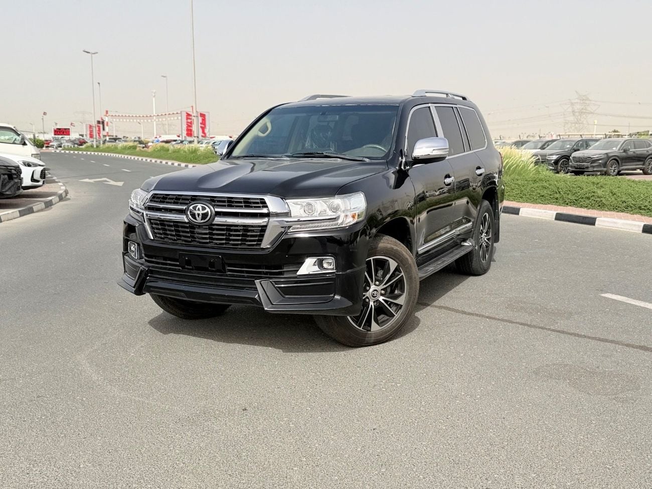تويوتا لاند كروزر Toyota landcuriser GXR V8 Diesel 2015 facelifted 2021 black automatic