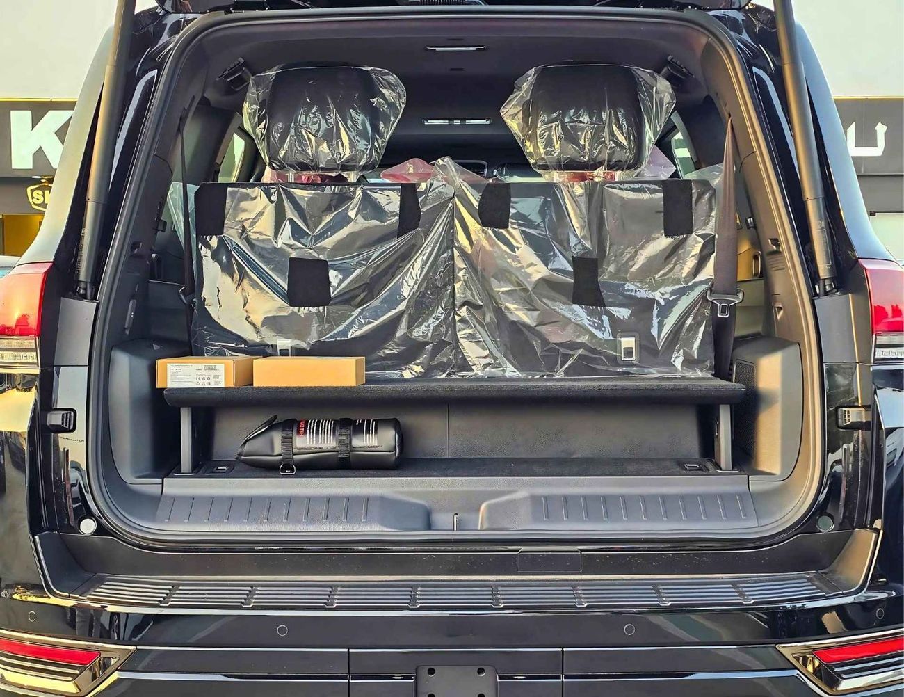 Toyota Land Cruiser HYBRID VXR TWIN TURBO / 3.5L V6 PETROL / RADAR / SUNROOF /JBL SPKRS / 360* CAMERA (CODE # LCVXR35HV)