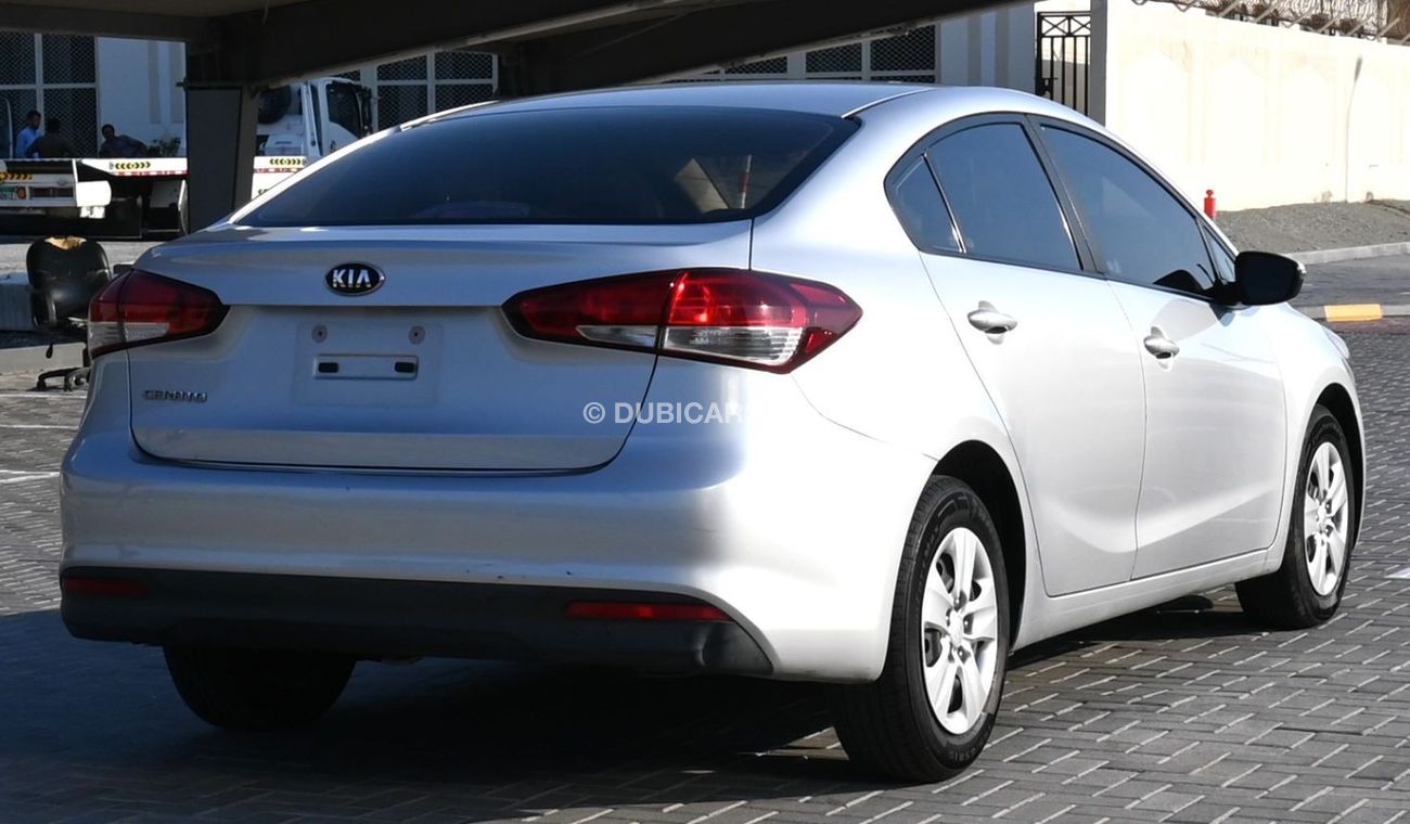 Kia Cerato EX 2017 very good condition without accident 1.6