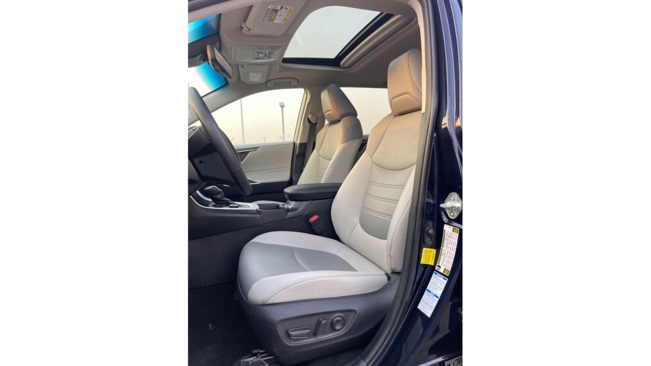 Toyota RAV4 2021 TOYOTA RAV4 XLE PREMIUM HYBRID 4x4 FULL OPTIONS IMPORTED FROM USA